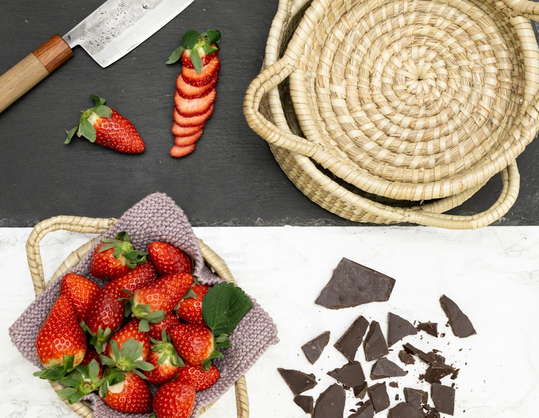 Verse aardbeien en chocolade